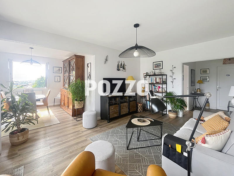 Appartement - 91 m² - 4 pièces