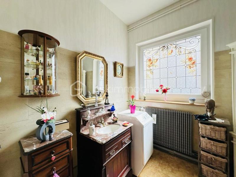 Appartement - 176 m² - 6 pièces