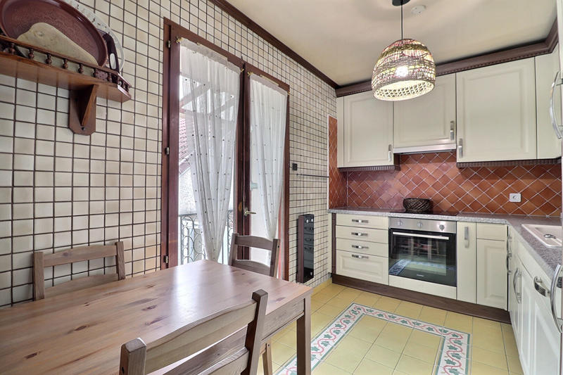 Maison - 100 m² - 5 pièces