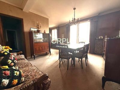 Appartement - 64 m² - 4 pièces