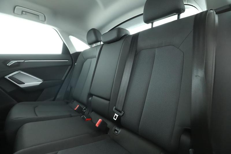 Audi Q3 Sportback 35 Tdi Business Line s tronic 7 150 ch