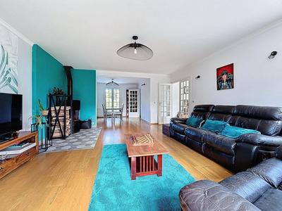 Maison - 157 m² - 6 pièces