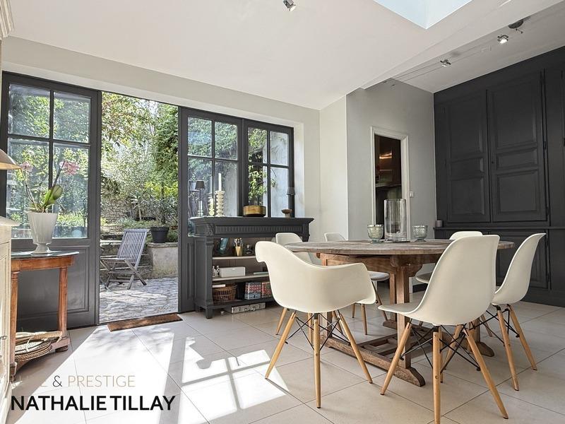 Maison bourgeoise - 164 m² - 7 pièces