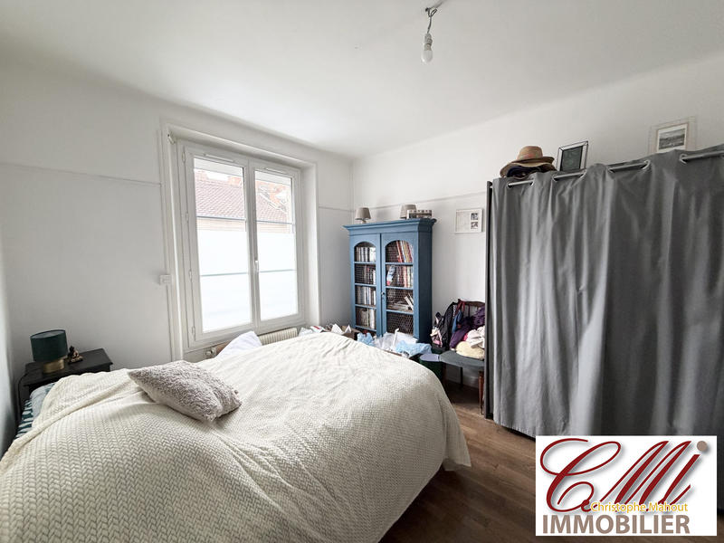 Maison - 96 m² - 5 pièces