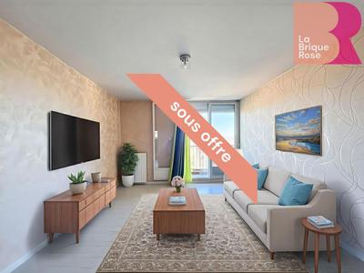 Appartement - 95 m² - 5 pièces