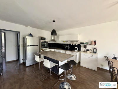 Maison - 82 m² - 4 pièces