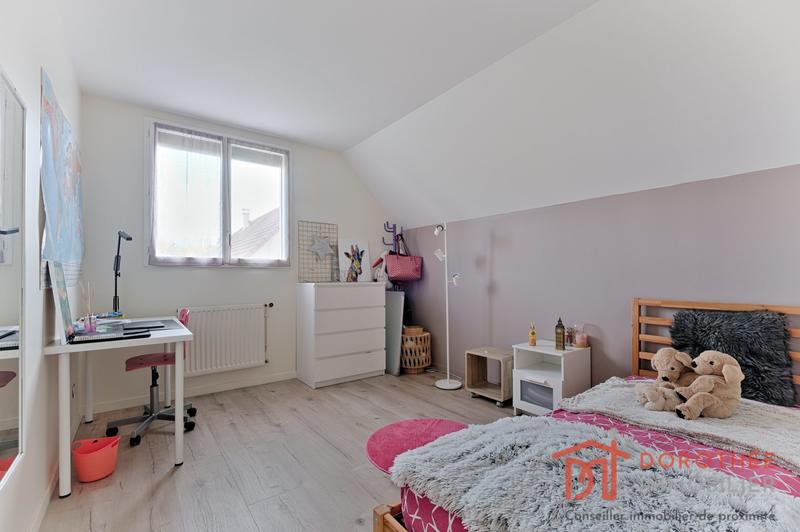 Maison - 227 m² - 8 pièces