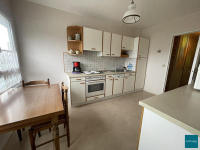 Appartement - 84 m² - 3 pièces