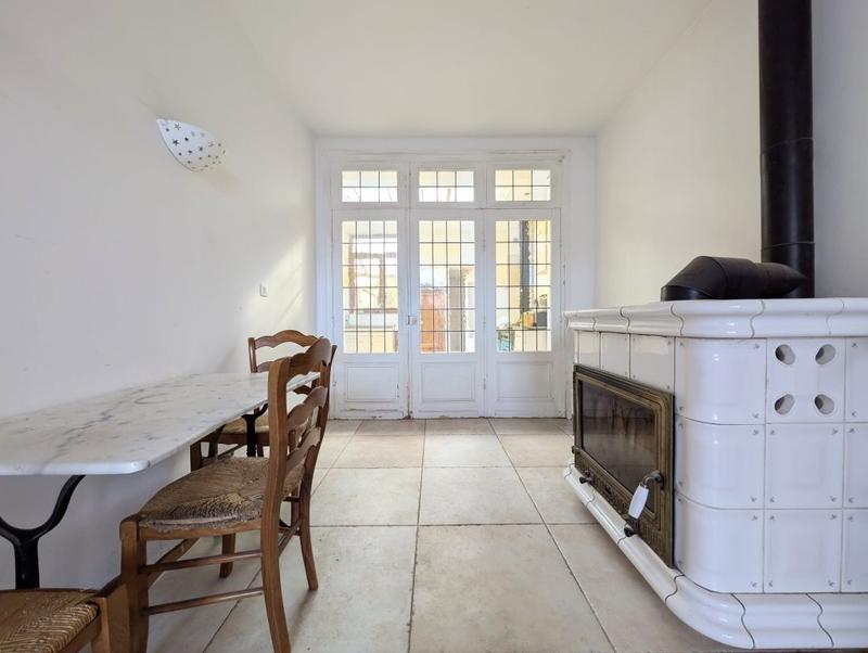 Maison - 93 m² - 4 pièces