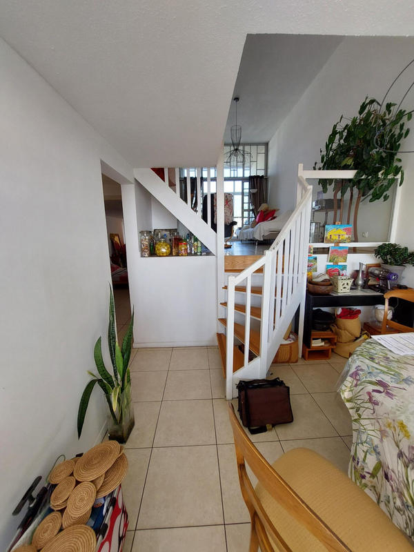 Appartement - 99 m² - 4 pièces