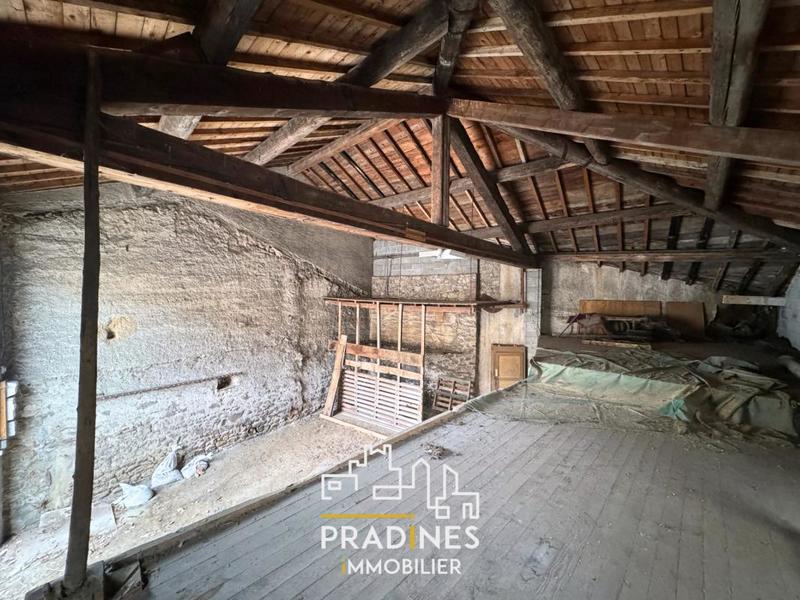 Maison ancienne - 110 m² - 1 pièce