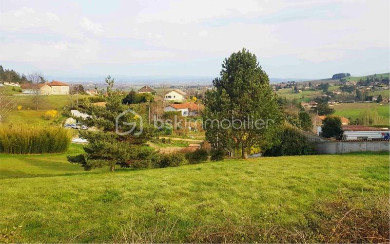 Terrain constructible - 2 042 m²