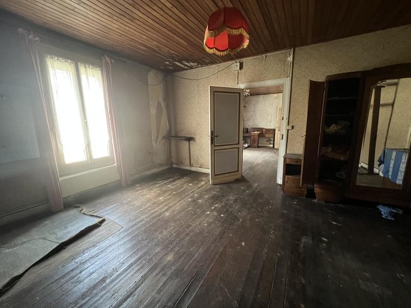 Maison - 110 m² - 6 pièces