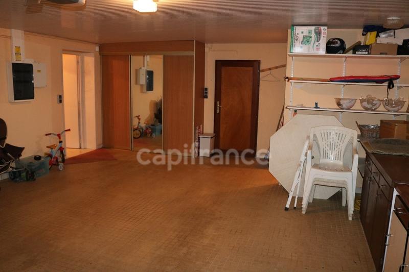 Maison - 149 m² - 7 pièces