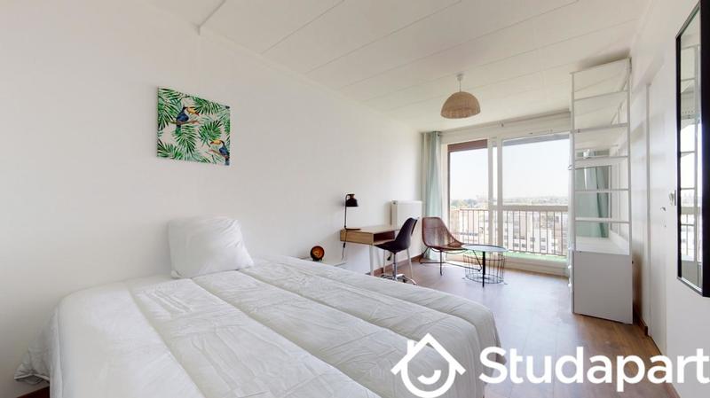 Chambre - 9 m² - 1 pièce