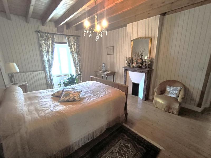 Maison - 151 m² - 6 pièces