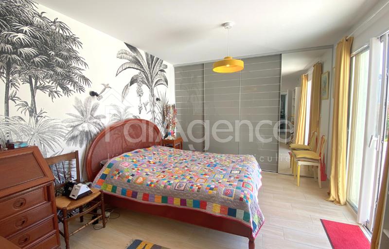 Maison - 174 m² - 5 pièces