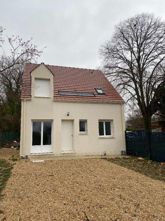 Maison - 85 m² - 5 pièces