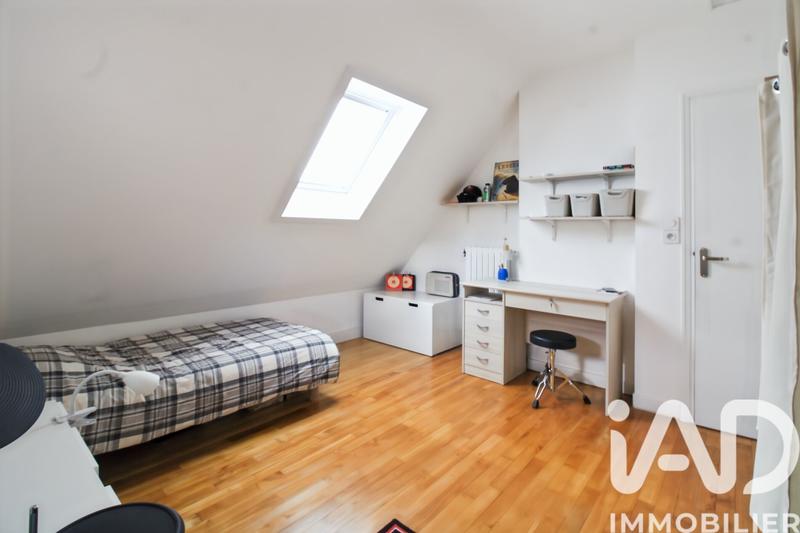 Maison de ville - 170 m² - 10 pièces