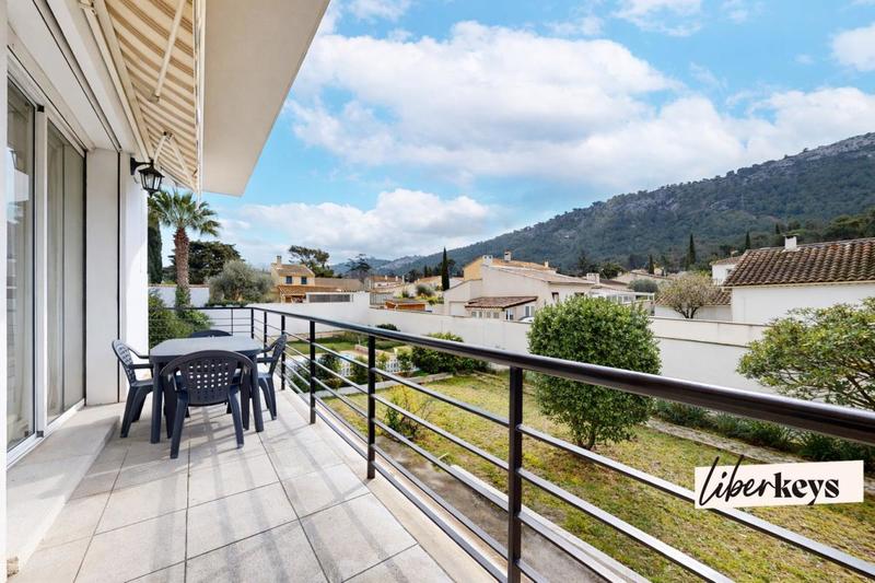 Maison d'architecte - 262 m² - 6 pièces