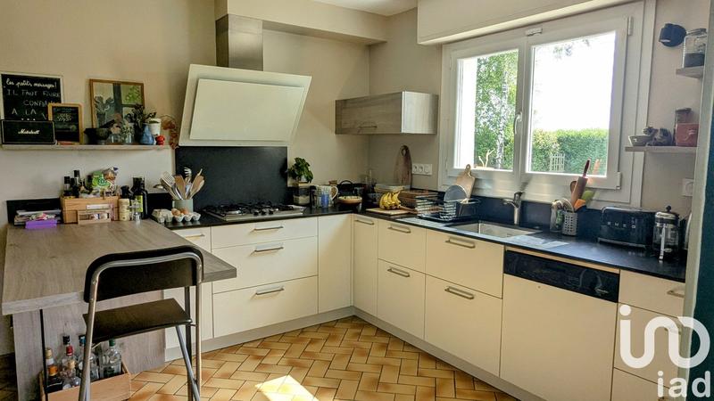 Maison - 140 m² - 8 pièces