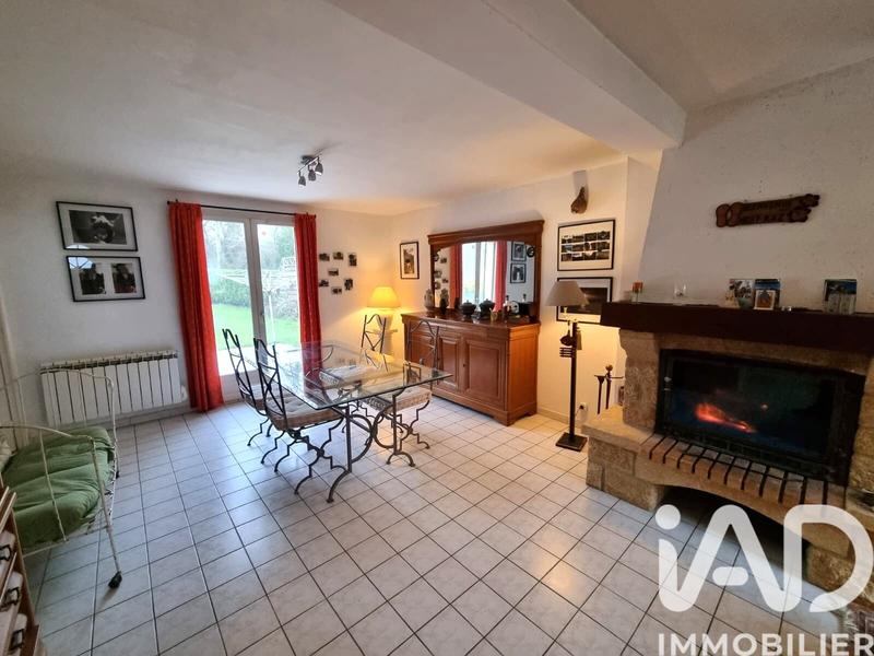 Maison - 140 m² - 6 pièces