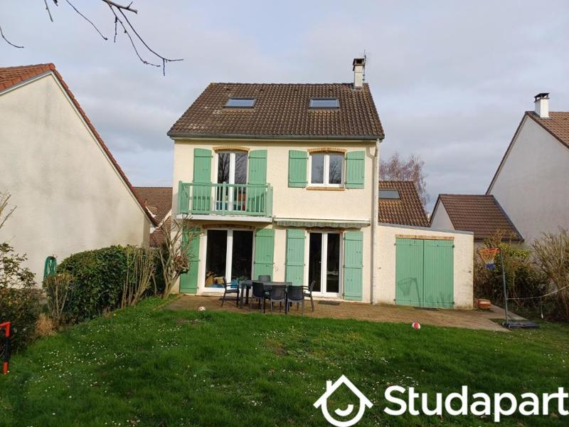 Chambre - 10 m² - 1 pièce