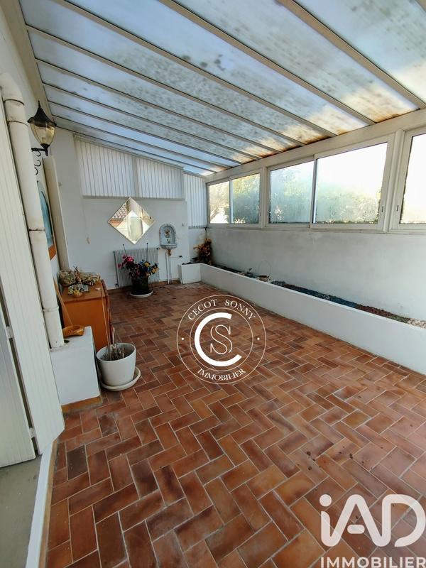 Maison - 230 m² - 6 pièces