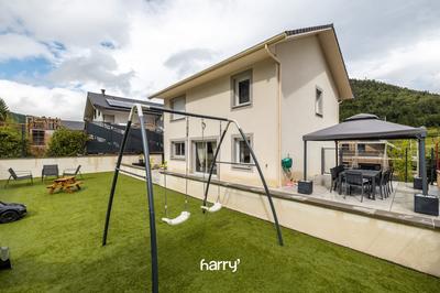 Maison - 132 m² - 6 pièces