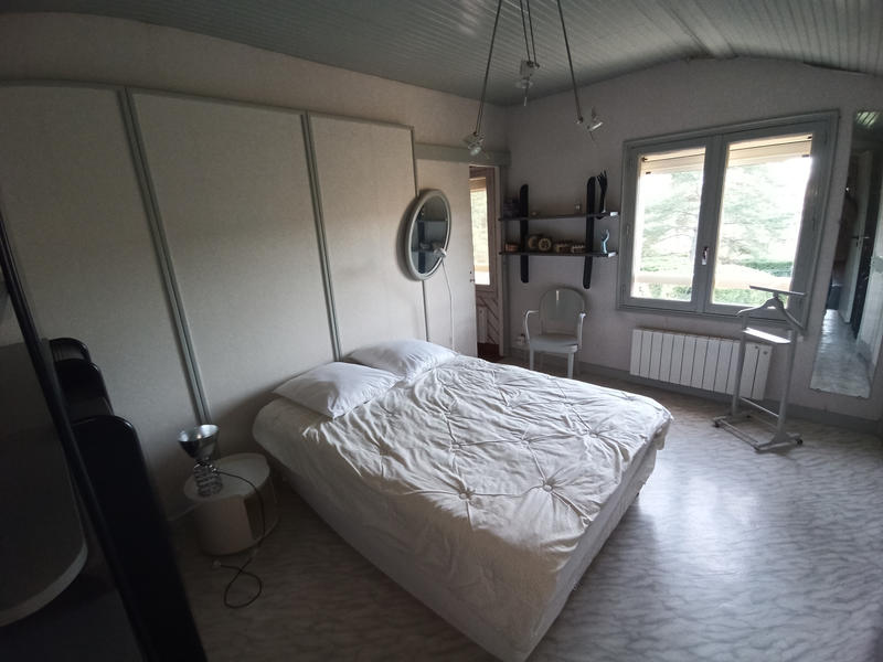 Maison - 213 m² - 8 pièces