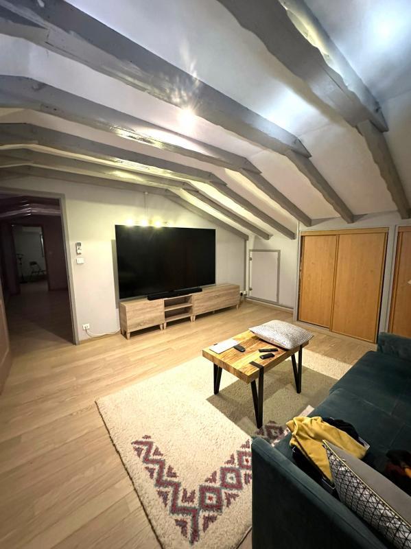 Villa - 220 m² - 7 pièces