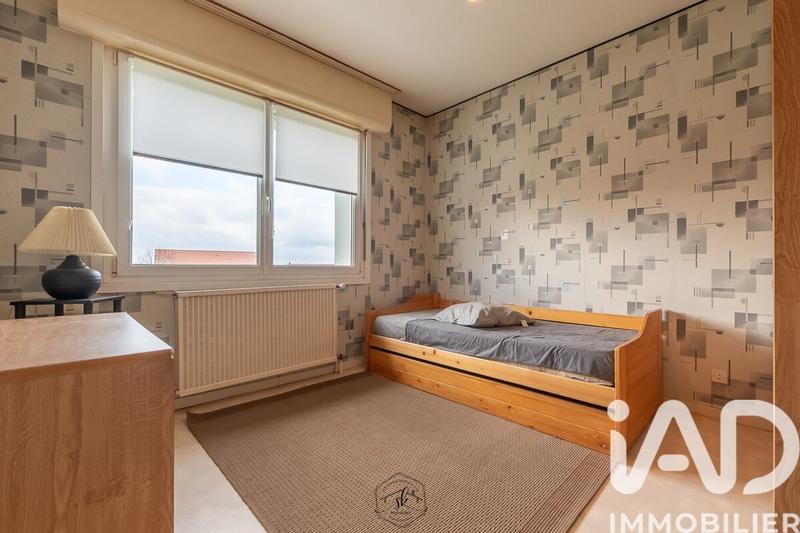 Maison - 97 m² - 5 pièces