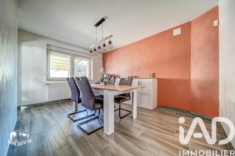 Maison - 110 m² - 5 pièces