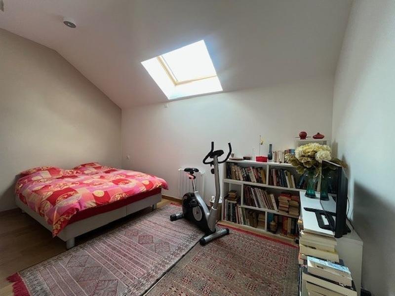 Maison - 254 m² - 9 pièces