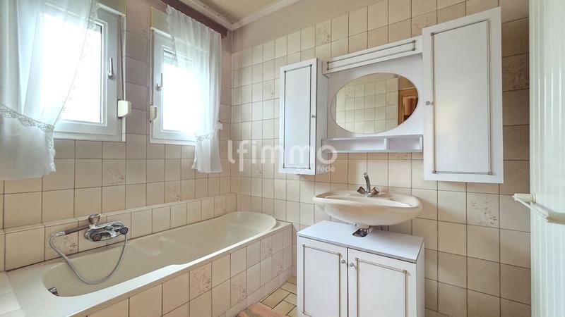 Maison - 155 m² - 6 pièces