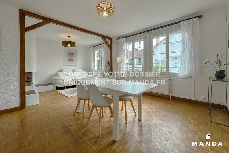 Chambre - 10 m² - 5 pièces