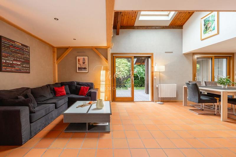 Maison - 178 m² - 5 pièces