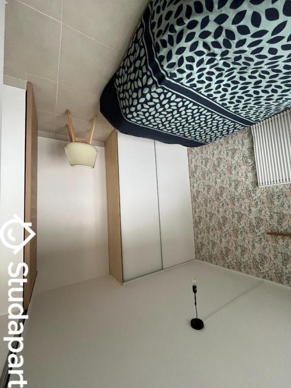 Chambre - 12 m² - 1 pièce