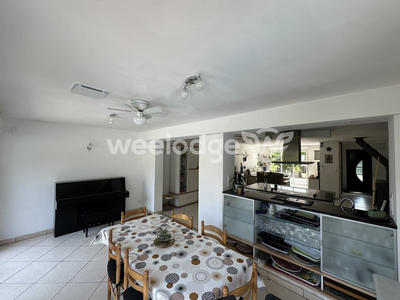 Maison - 184 m² - 7 pièces