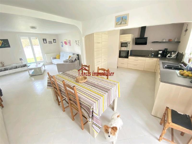 Maison - 129 m² - 6 pièces