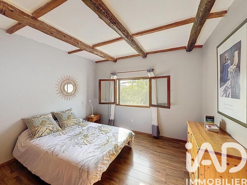 Maison - 333 m² - 5 pièces