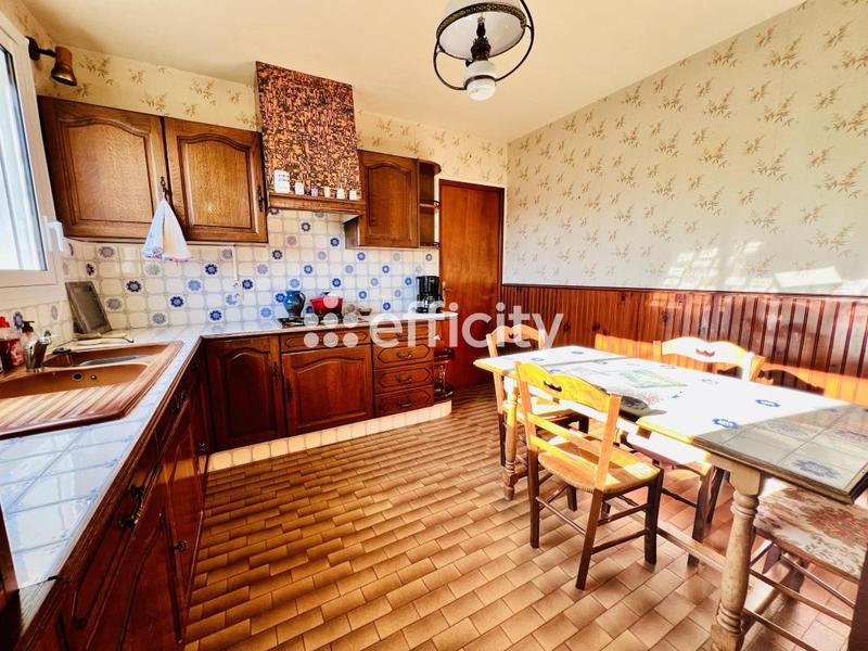 Maison - 92 m² - 4 pièces