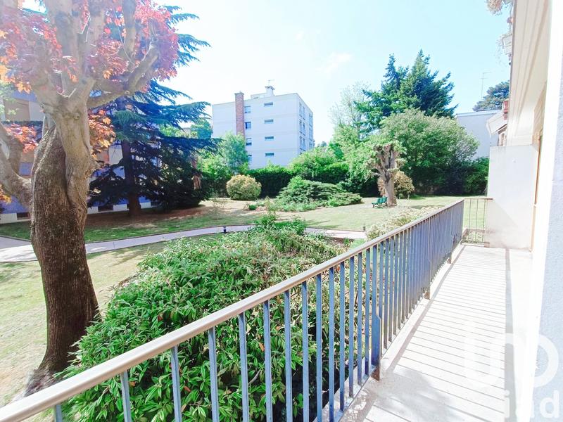 Appartement - 82 m² - 4 pièces