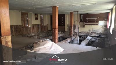 Appartement - 90 m² - 1 pièce