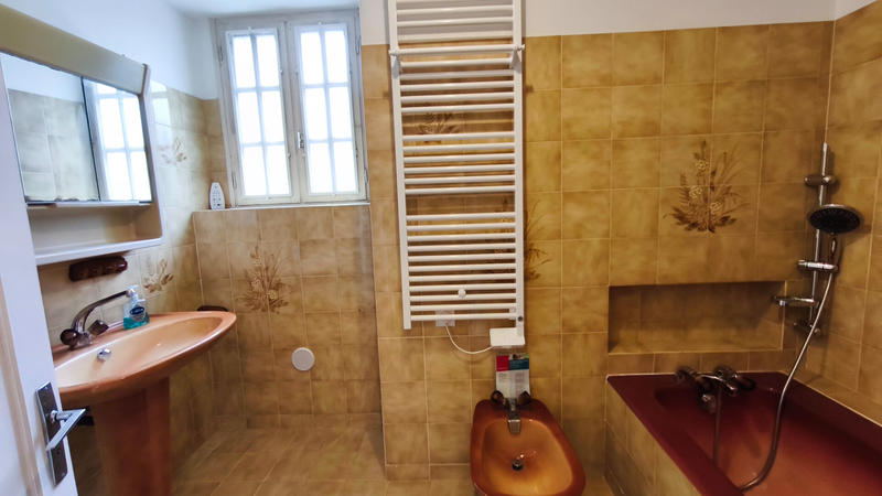 Maison - 121 m² - 5 pièces