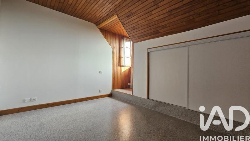 Maison - 167 m² - 7 pièces