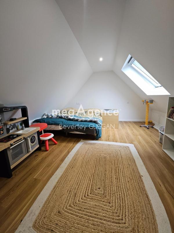 Maison - 135 m² - 7 pièces