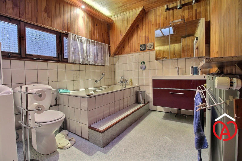 Appartement - 170 m² - 6 pièces