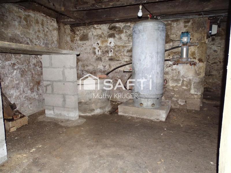 Maison - 270 m² - 9 pièces