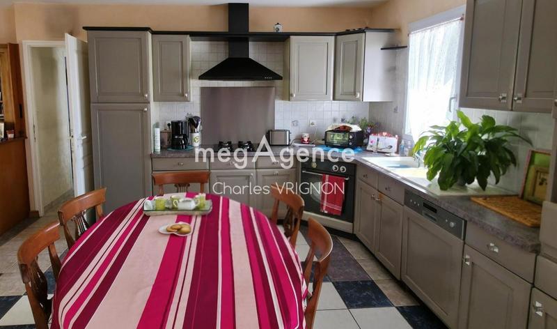 Maison traditionnelle - 101 m² - 4 pièces